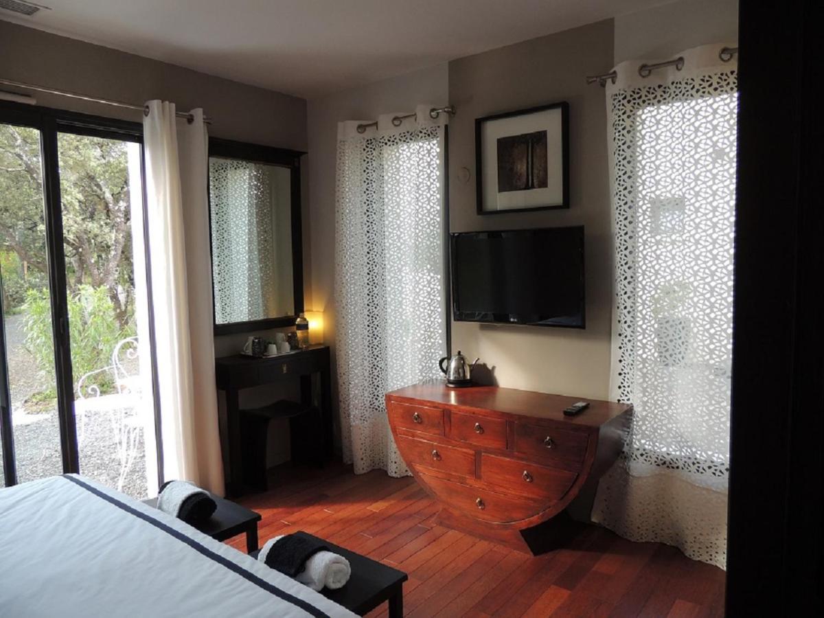 La Villa Kallisté Vacquières Extérieur photo